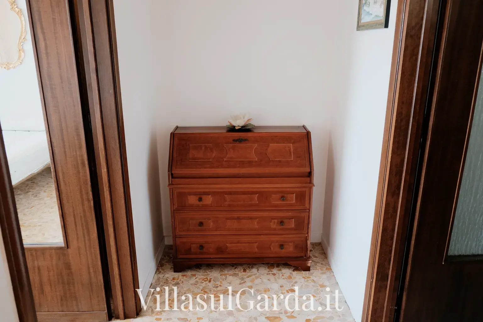 villasulgarda_bilocale_p1_7.webp