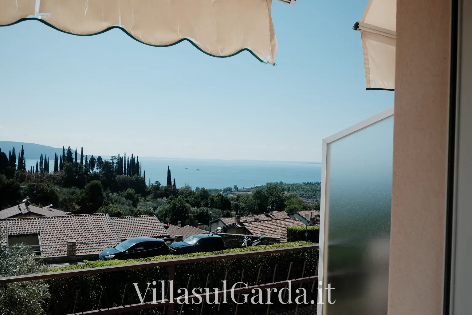 villasulgarda_bilocale_p1_8.webp