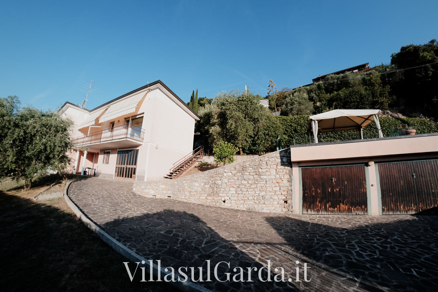 villasulgarda_garden_12.jpg